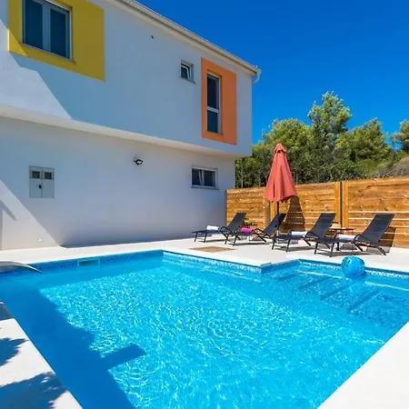 Belitzein With Swimming Pool * Šibenik